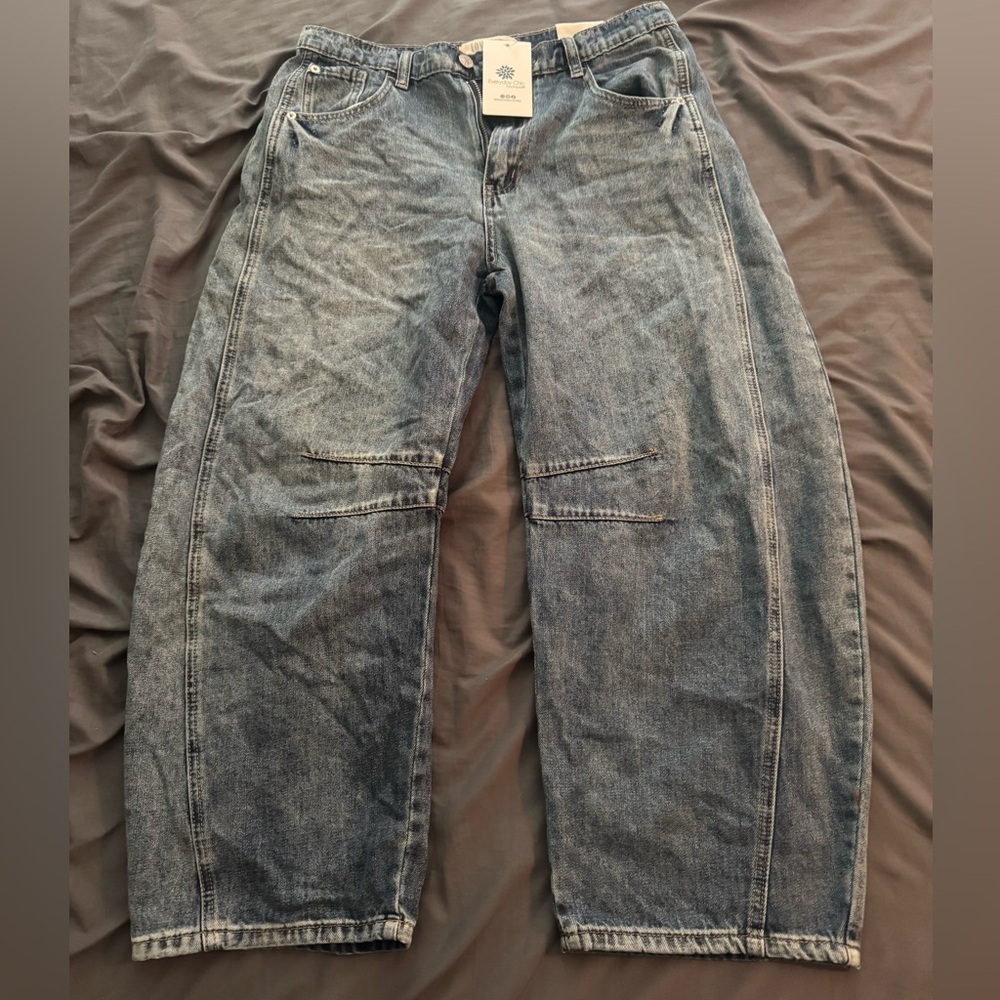 MID RISE BARREL JEANS - Picture 3 of 4
